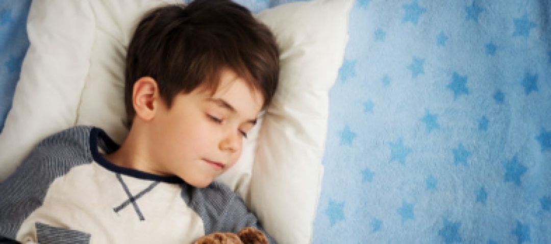 子供が寝言で叫ぶのはストレスが原因って本当？